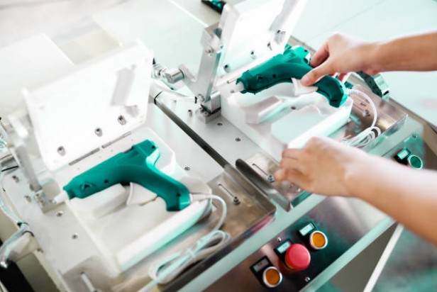 注塑模具首選鴻仁威爾 注塑模具首選鴻仁威爾