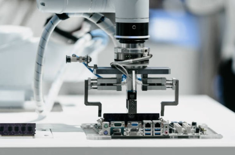 注塑模具首選鴻仁威爾 注塑模具首選鴻仁威爾