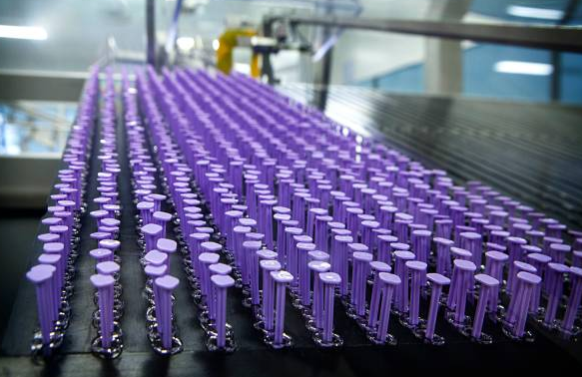 注塑模具首選鴻仁威爾 注塑模具首選鴻仁威爾