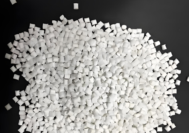 注塑模具首選鴻仁威爾